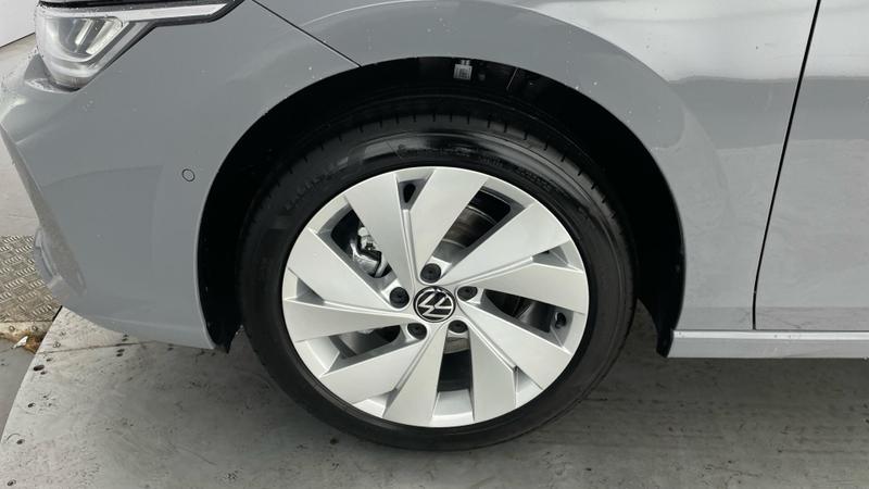 Used Volkswagen Golf 2025 for sale - 77195408: Photo 35