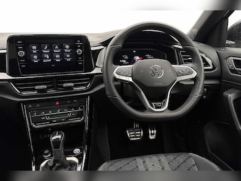 Used Volkswagen T-Roc 2025 for sale - 78499535: Photo