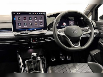 Used Volkswagen Golf 2025 for sale - 78499527: Photo