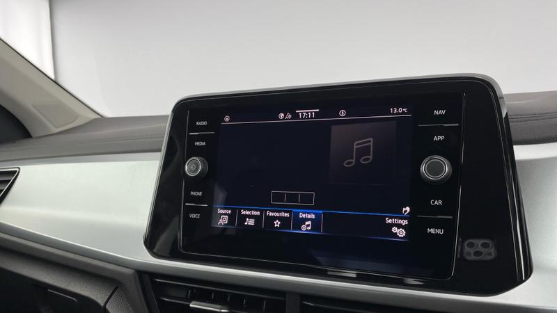 Used Volkswagen T-Roc 2025 for sale - 75403412: Photo 15