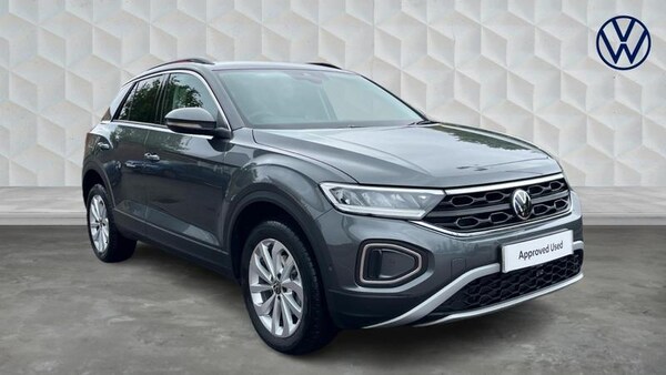 Used Volkswagen T-Roc 2025 for sale - 75403412: Photo 1