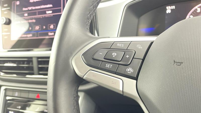 Used Volkswagen T-Roc 2025 for sale - 75403412: Photo 21