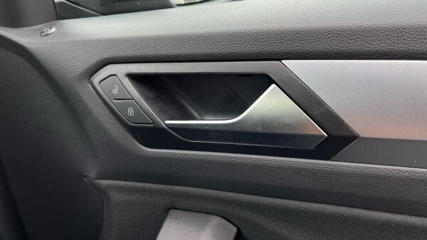 Used Volkswagen T-Roc 2025 for sale - 75403412: Photo 23