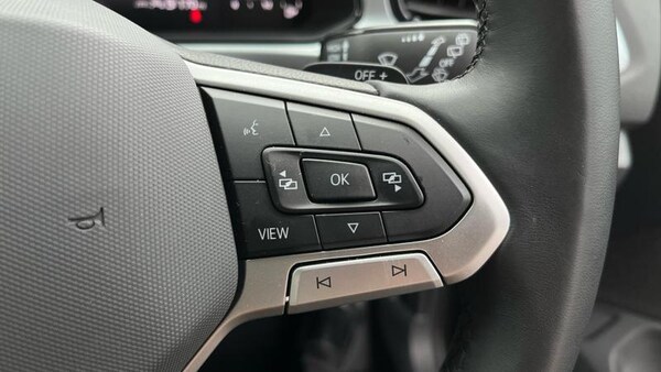 Used Volkswagen T-Roc 2025 for sale - 75403412: Photo 27