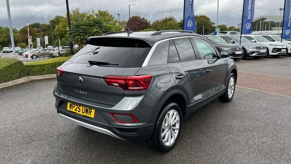 Used Volkswagen T-Roc 2025 for sale - 75403412: Photo 39