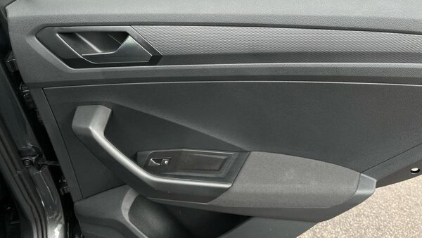 Used Volkswagen T-Roc 2025 for sale - 75403412: Photo 43