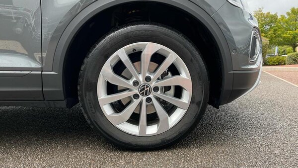 Used Volkswagen T-Roc 2025 for sale - 75403412: Photo 5