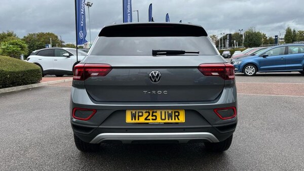 Used Volkswagen T-Roc 2025 for sale - 75403412: Photo 9