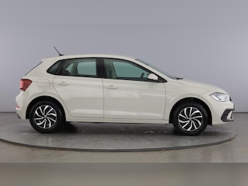 Used Volkswagen Polo 2023 for sale - 77781927: Photo