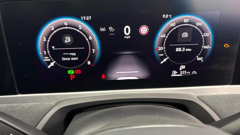 Used Volkswagen Passat 2025 for sale - 75891180: Photo 25