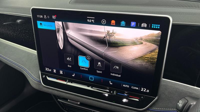 Used Volkswagen Passat 2025 for sale - 75891180: Photo 27