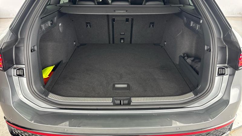 Used Volkswagen Passat 2025 for sale - 75891180: Photo 32