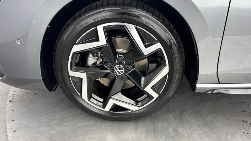 Used Volkswagen Passat 2025 for sale - 75891180: Photo 41