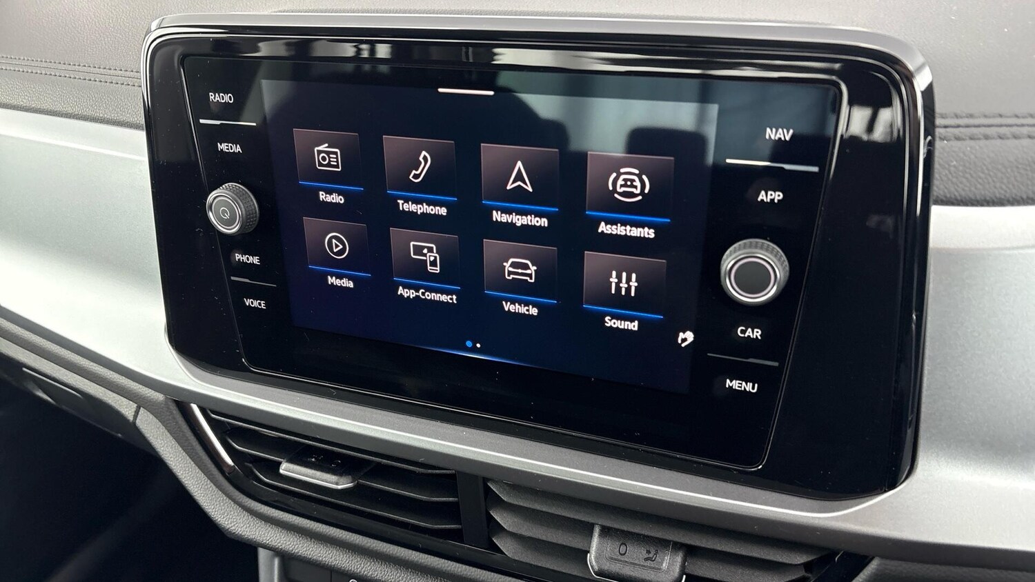 Used Volkswagen T-Roc 2026 for sale - 77974097: Photo 18