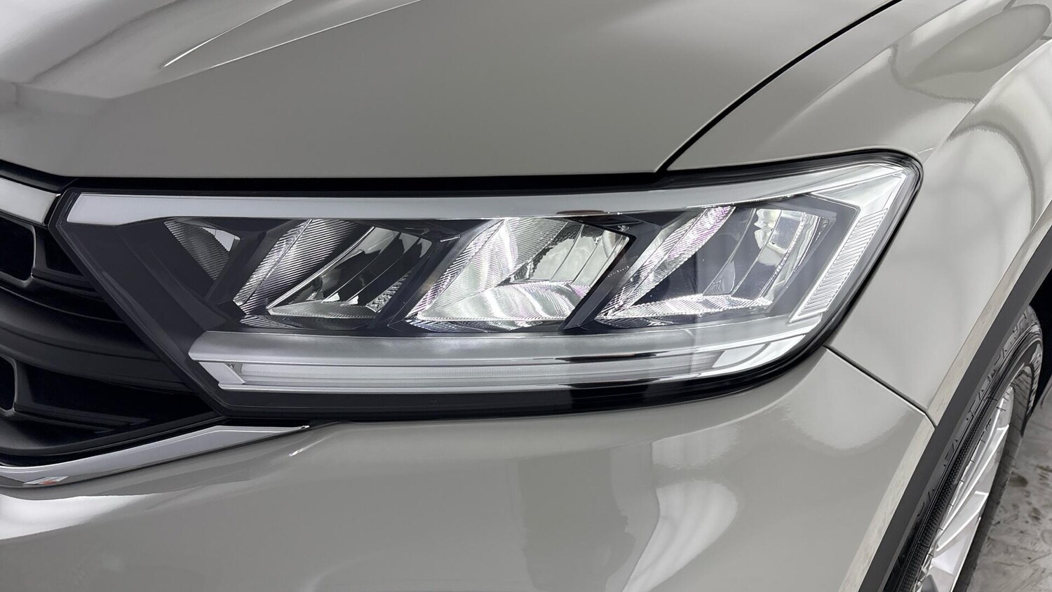 Used Volkswagen T-Roc 2026 for sale - 77974097: Photo 36