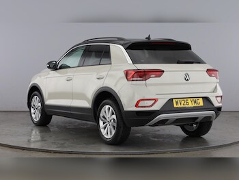 Used Volkswagen T-Roc 2026 for sale - 77974097: Photo