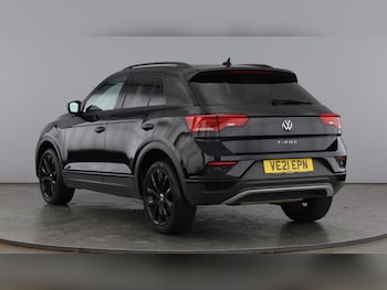 Used Volkswagen T-Roc 2021 for sale - 78218143: Photo