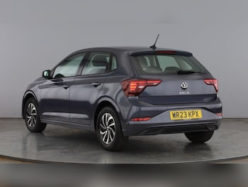 Used Volkswagen Polo 2023 for sale - 79074010: Photo