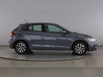 Used Volkswagen Polo 2023 for sale - 79074010: Photo