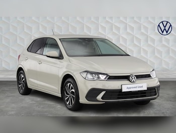 Used Volkswagen Polo 2023 for sale - 77025810: Photo
