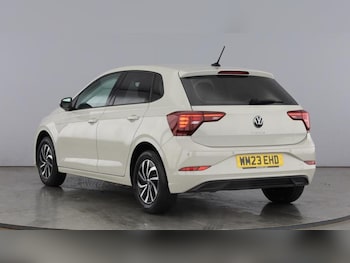 Used Volkswagen Polo 2023 for sale - 77025810: Photo