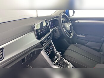 Used Volkswagen T-Roc 2025 for sale - 77506418: Photo