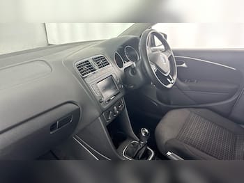 Used Volkswagen Polo 2017 for sale - 79720731: Photo