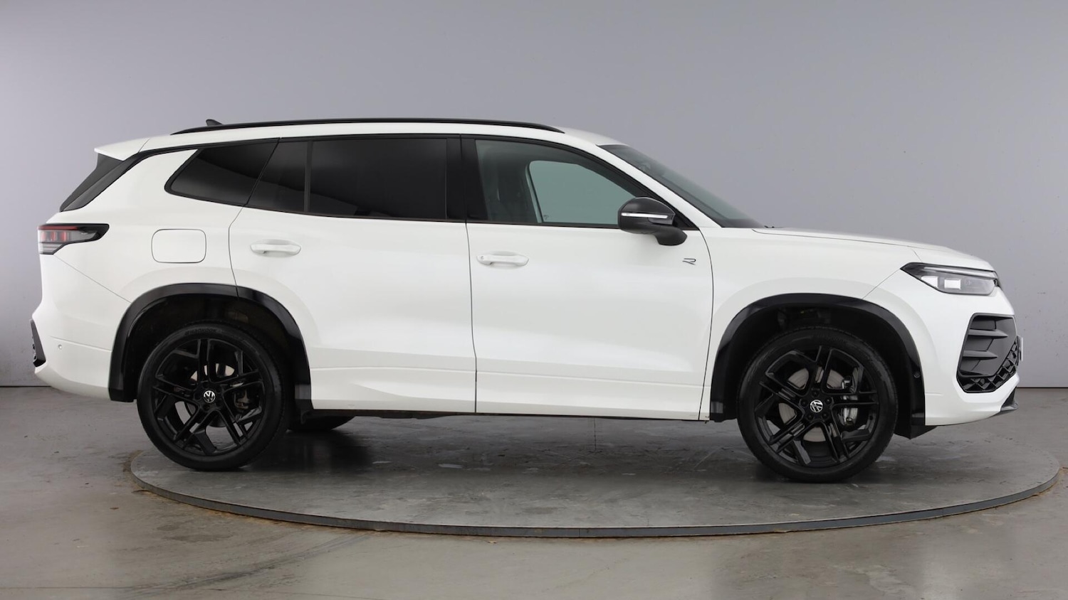 Used Volkswagen Touran 2025 for sale - 77602243: Photo 4