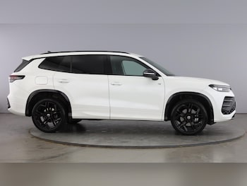 Used Volkswagen Touran 2025 for sale - 77602243: Photo