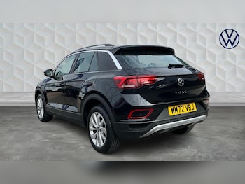 Used Volkswagen T-Roc 2023 for sale - 75959908: Photo