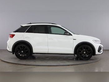 Used Volkswagen T-Roc 2023 for sale - 78674306: Photo