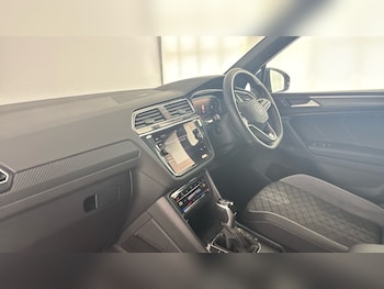 Used Volkswagen Tiguan 2023 for sale - 79366163: Photo