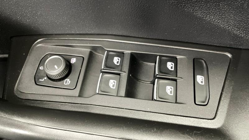 Used Volkswagen T-Roc 2020 for sale - 76382166: Photo 19