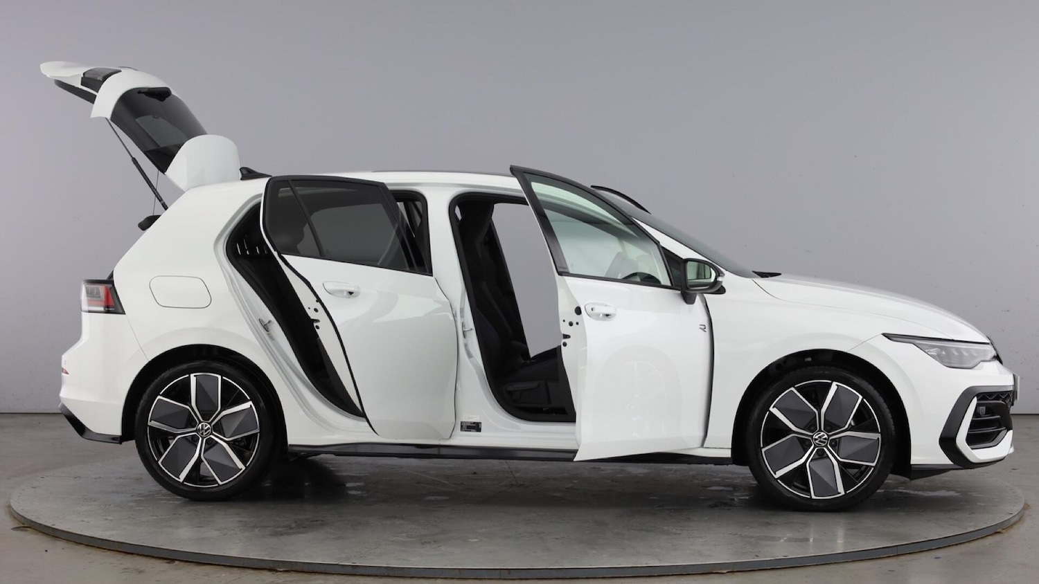 Used Volkswagen Golf 2026 for sale - 77974093: Photo 10