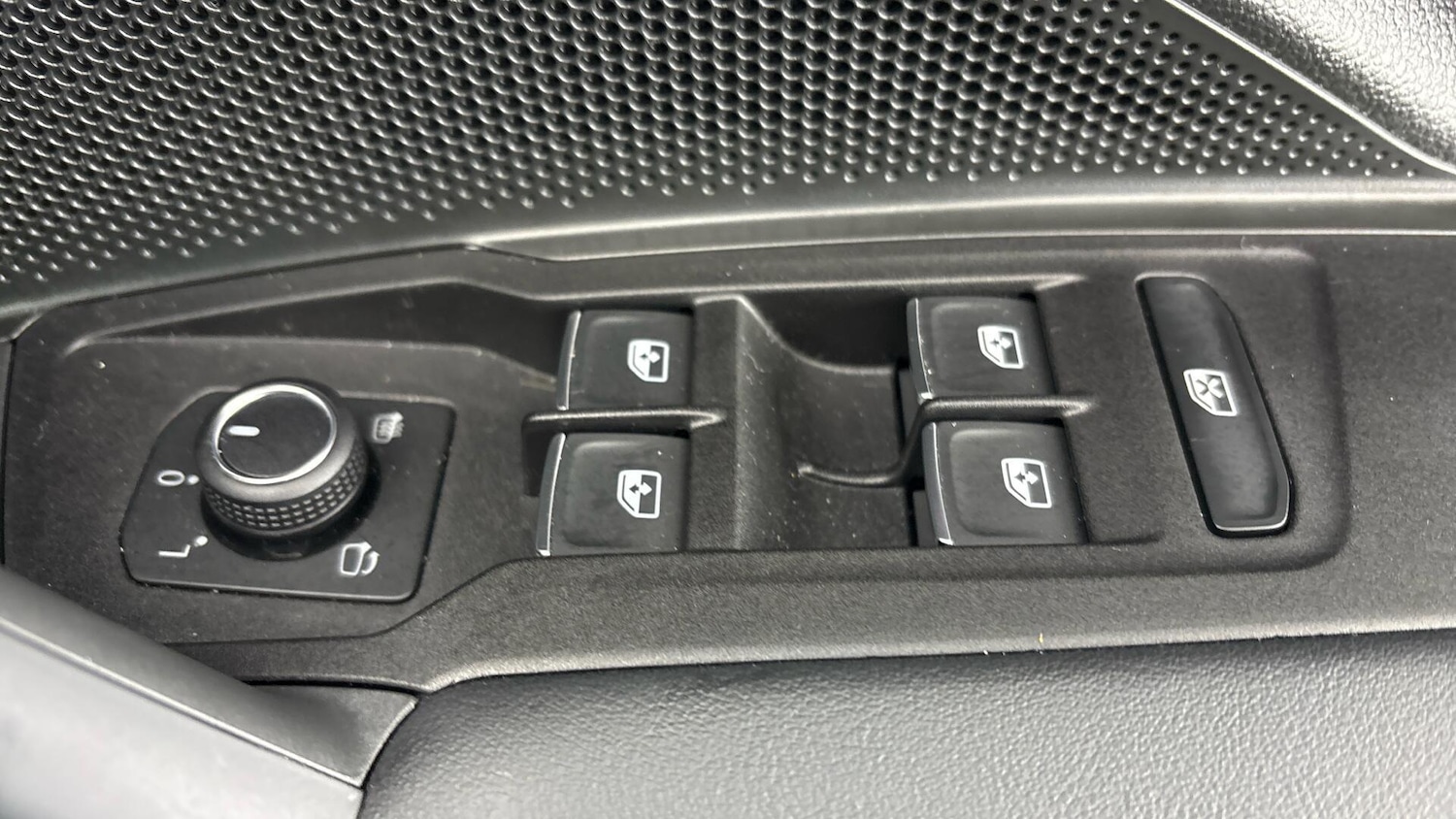 Used Volkswagen Tiguan 2025 for sale - 78210387: Photo 19