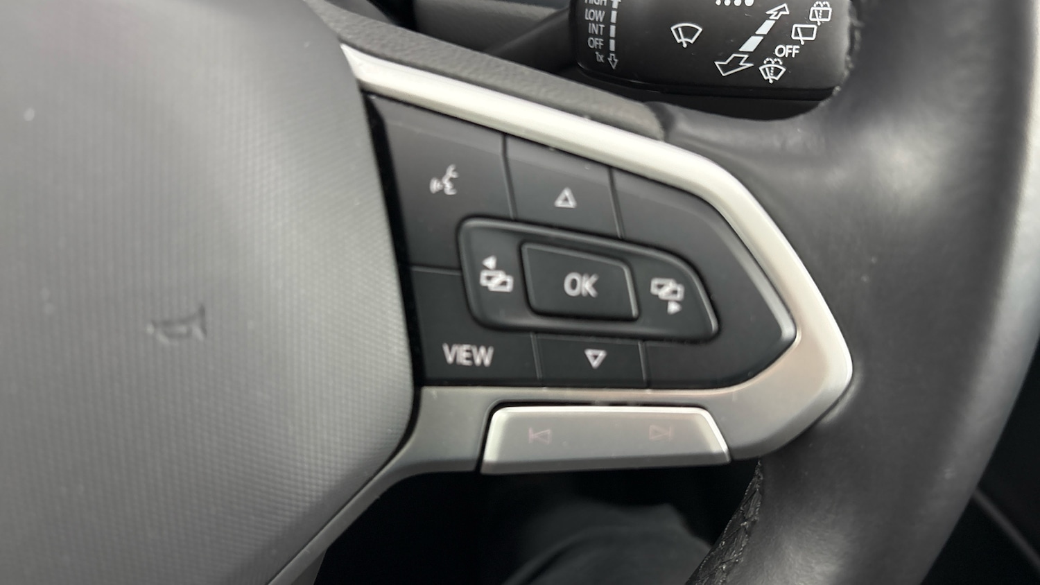 Used Volkswagen T-Roc 2023 for sale - 78042226: Photo 21