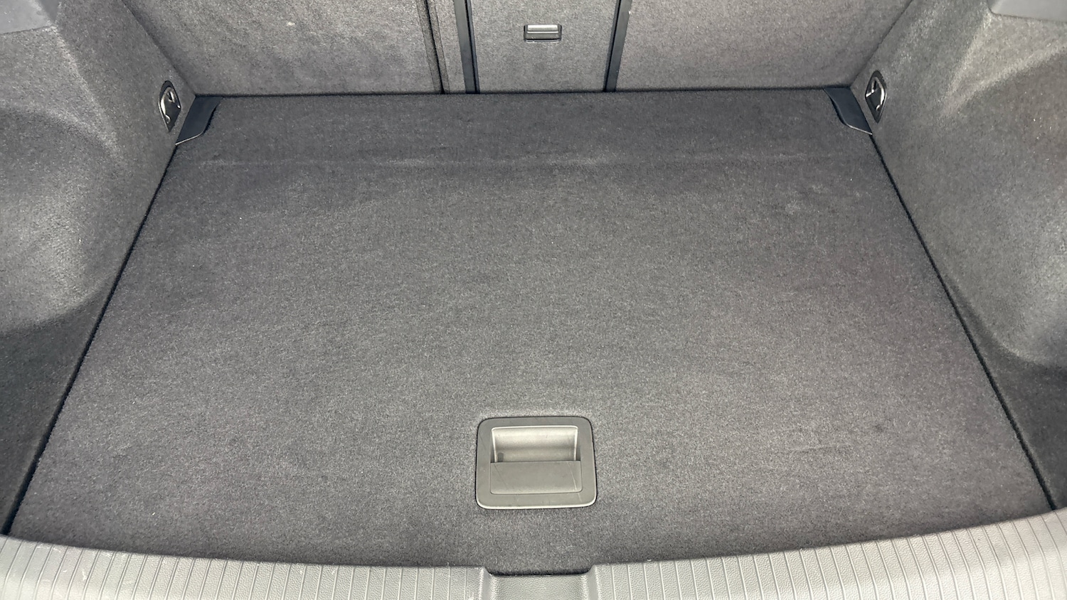 Used Volkswagen T-Roc 2023 for sale - 78042226: Photo 30