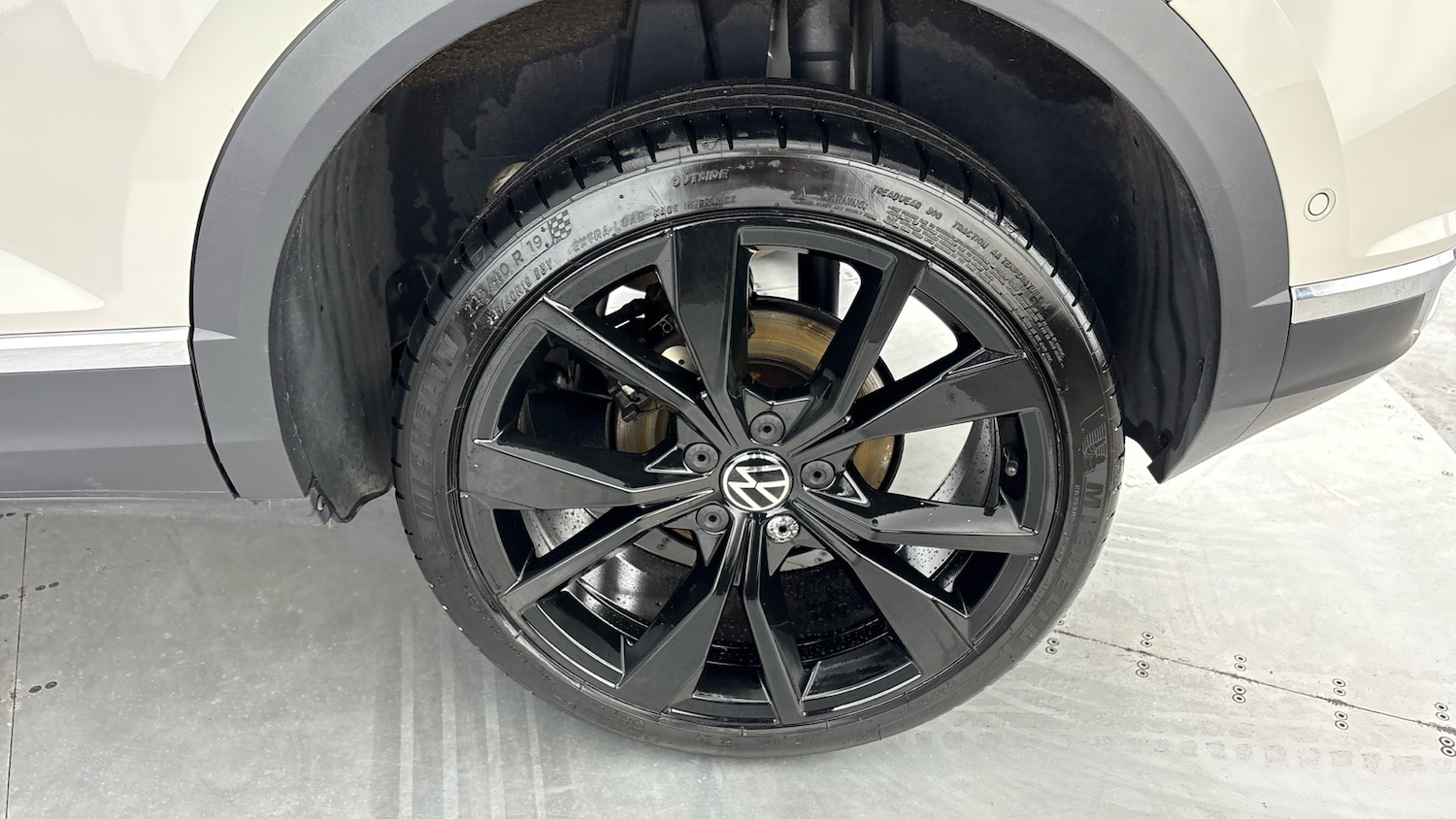 Used Volkswagen T-Roc 2023 for sale - 78042226: Photo 31