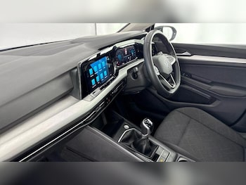 Used Volkswagen Golf 2023 for sale - 77071611: Photo