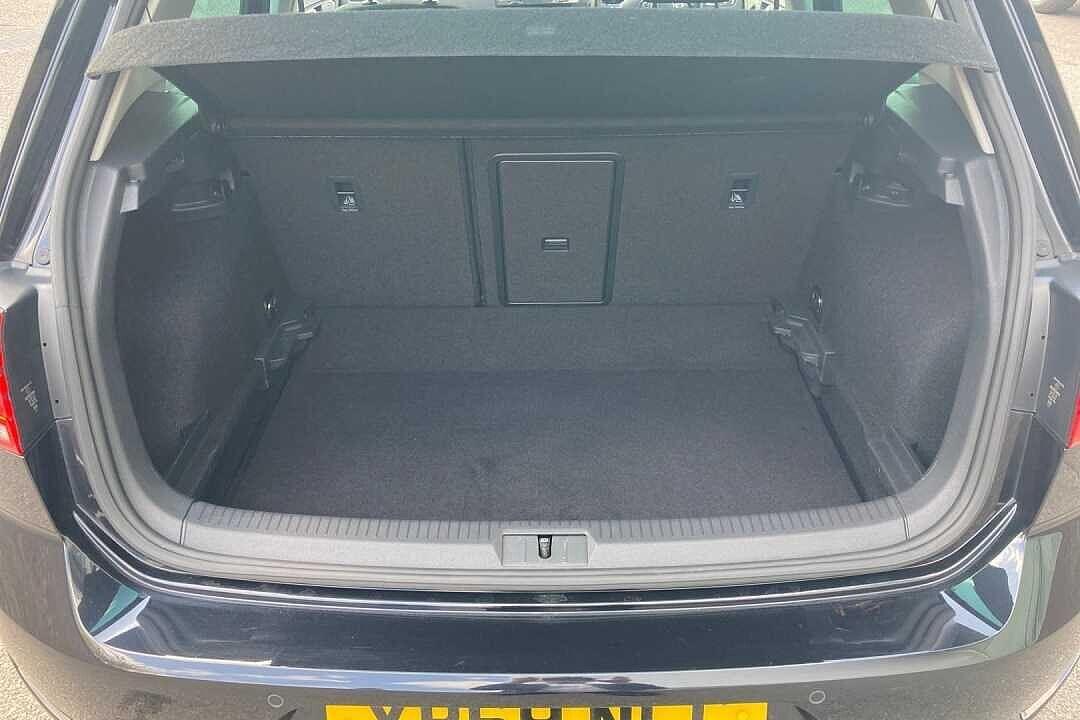 Used Volkswagen Golf 2019 for sale - 78081185: Photo 11