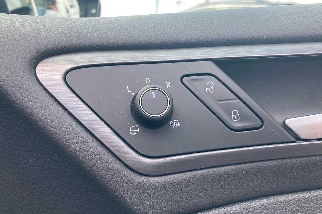 Used Volkswagen Golf 2019 for sale - 78081185: Photo 21