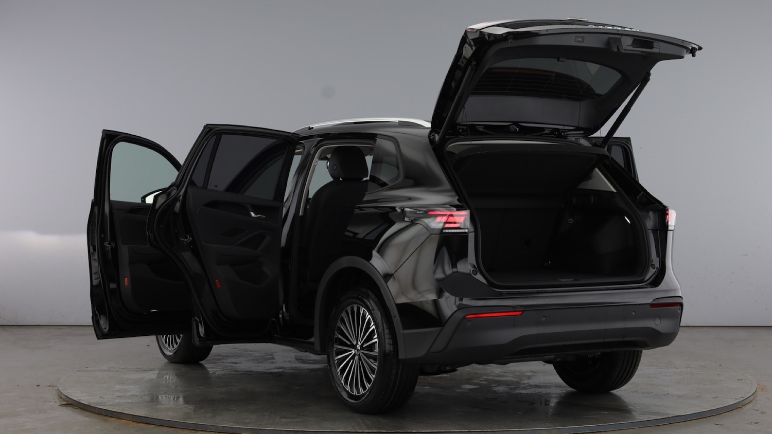 Used Volkswagen Tiguan 2025 for sale - 77602410: Photo 12