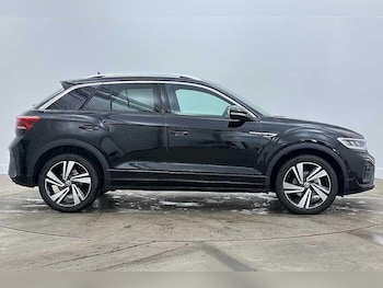 Used Volkswagen T-Roc 2025 for sale - 79105202: Photo