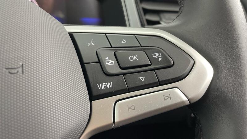 Used Volkswagen T-Roc 2025 for sale - 74931776: Photo 23