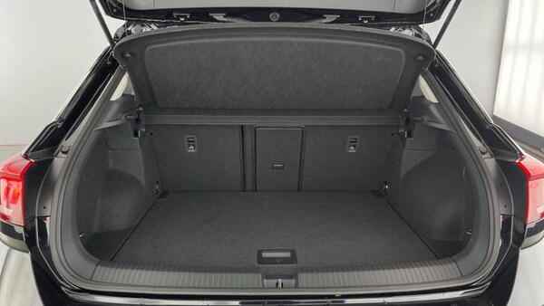 Used Volkswagen T-Roc 2025 for sale - 74931776: Photo 27
