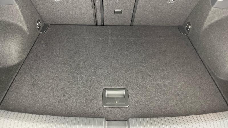 Used Volkswagen T-Roc 2025 for sale - 74931776: Photo 28