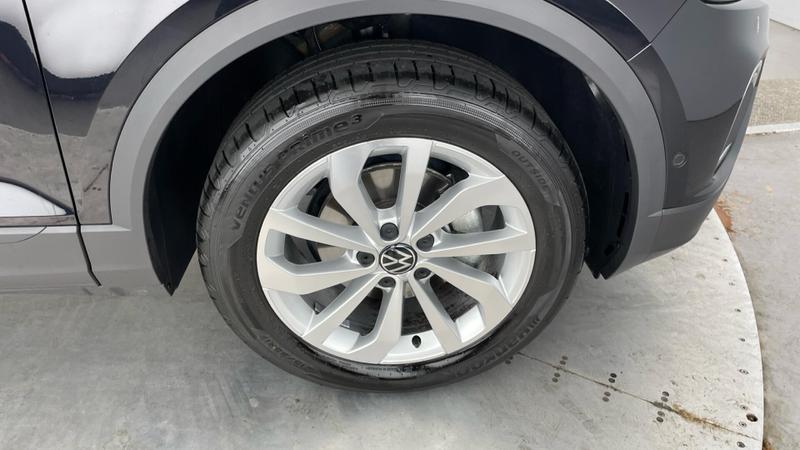 Used Volkswagen T-Roc 2025 for sale - 74931776: Photo 5