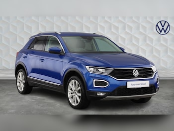 Used Volkswagen T-Roc 2021 for sale - 77602420: Photo