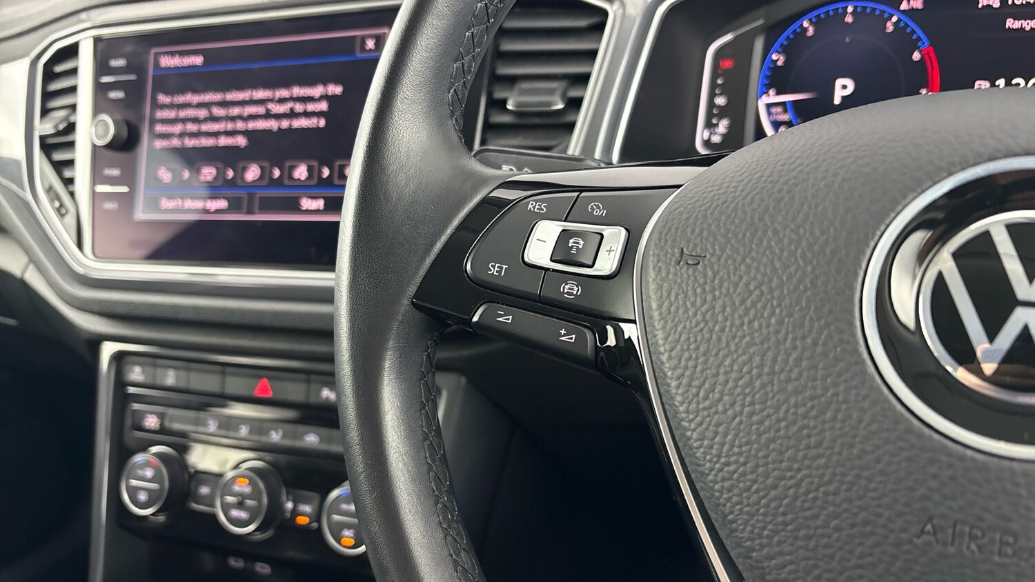 Used Volkswagen T-Roc 2021 for sale - 77602420: Photo 22