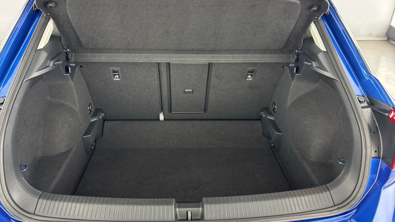 Used Volkswagen T-Roc 2021 for sale - 77602420: Photo 31